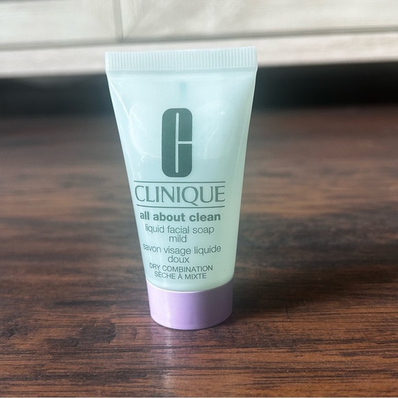 Clinique, All About Clean Liquid Facial Soap - Picture 3 of 3